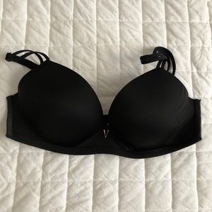 Victoria’s secret padded no wire bra